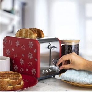 NWT New in Box Rae Dunn Joy Red Silver White 2 Slice Snowflake Toaster Christmas